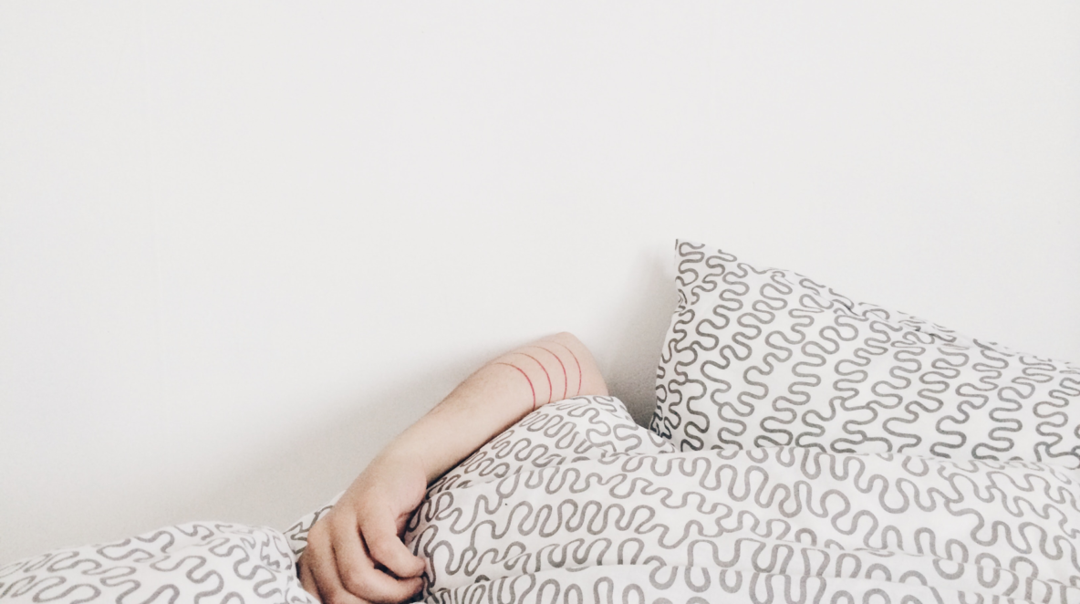 How to sleep soundly during menopause